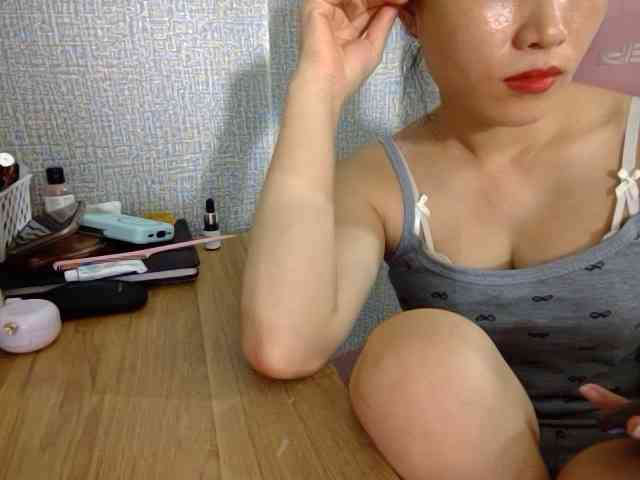 Lynny-1 webcam