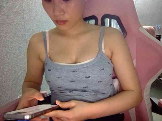 Lynny-1 webcam