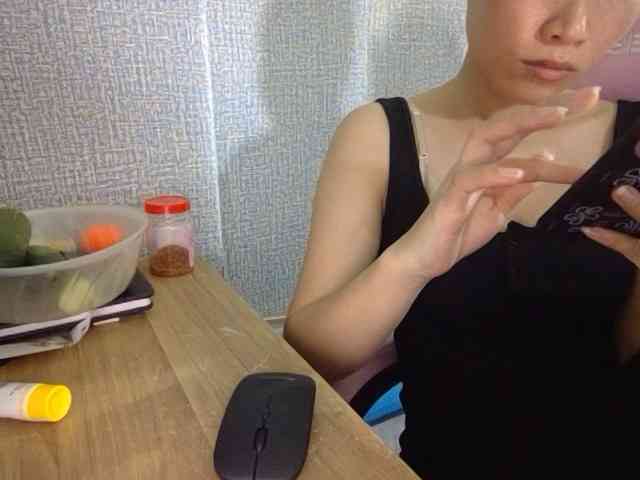 Lynny-1 webcam