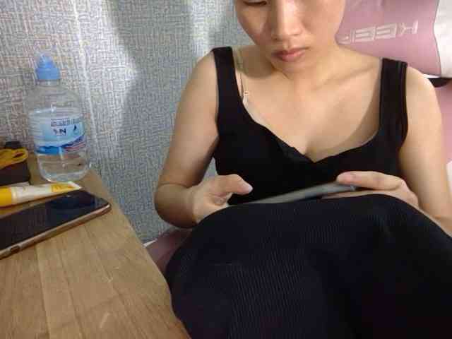 Lynny-1 webcam