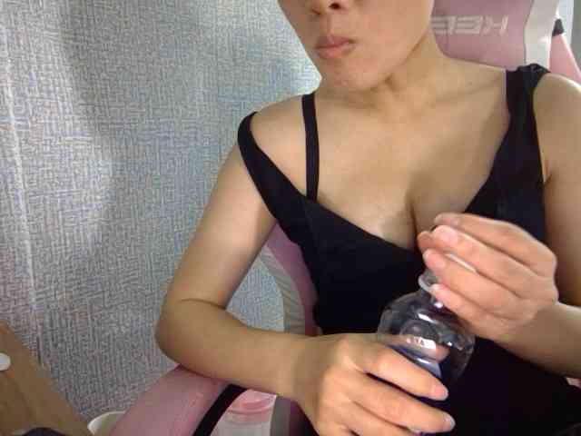 Lynny-1 webcam
