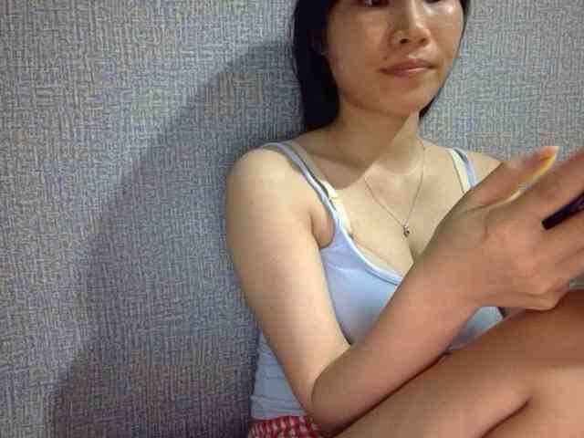 Lynny-1 webcam