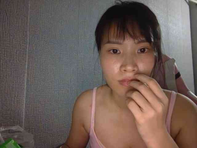 Lynny-1 webcam