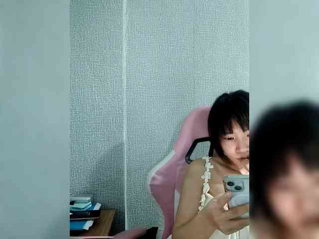 Lynny-1 webcam