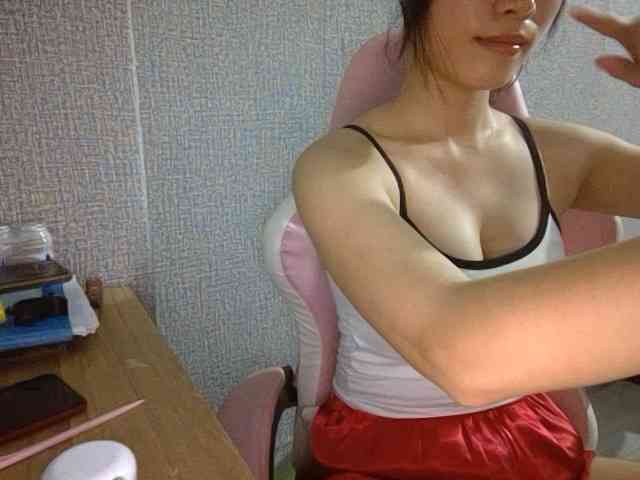 Lynny-1 webcam
