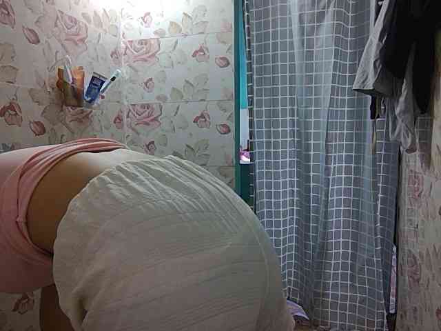 Lynny-1 webcam