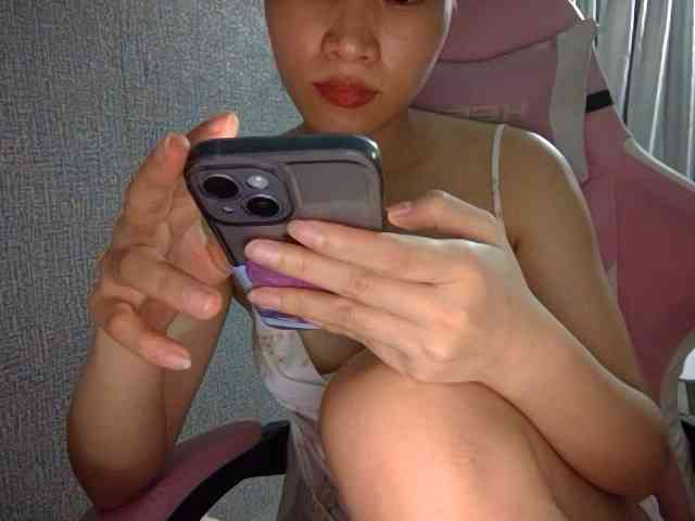 Lynny-1 webcam