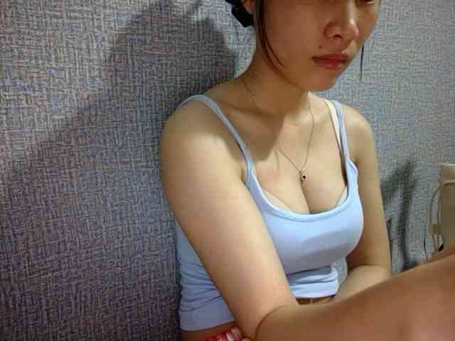 Lynny-1 webcam
