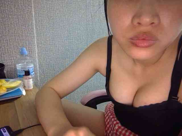Lynny-1 webcam