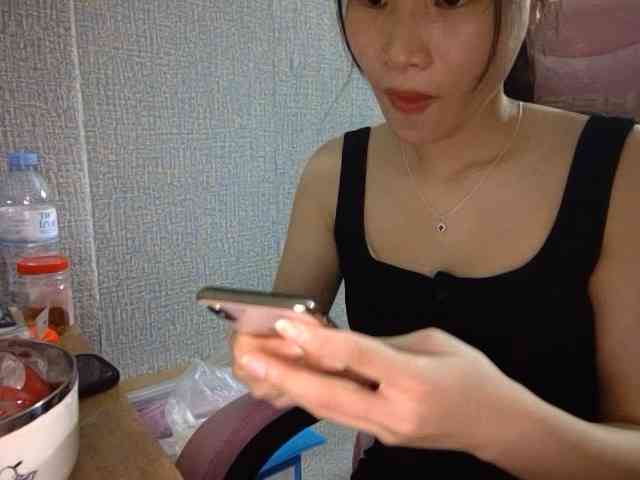 Lynny-1 webcam