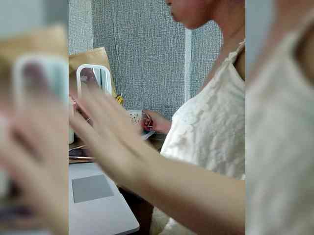 Lynny-1 webcam
