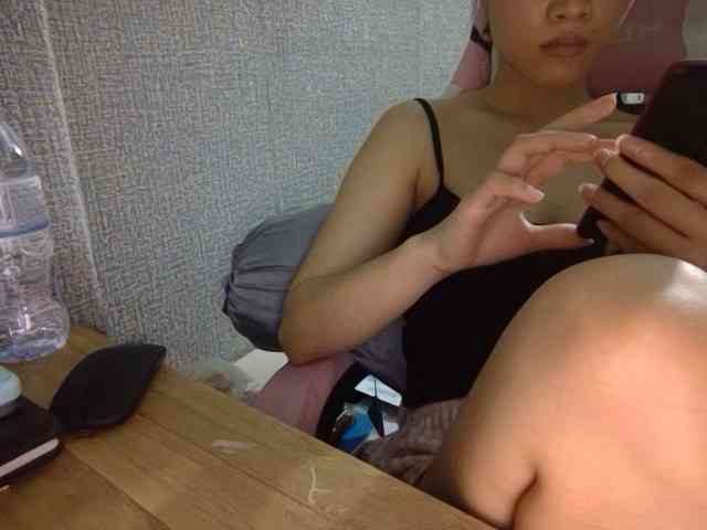 Lynny-1 webcam