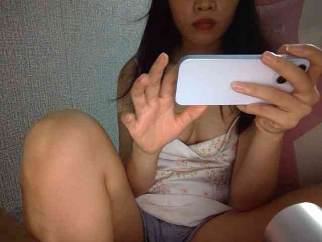 Lynny-1 webcam