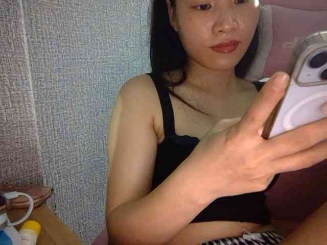 Lynny-1 webcam