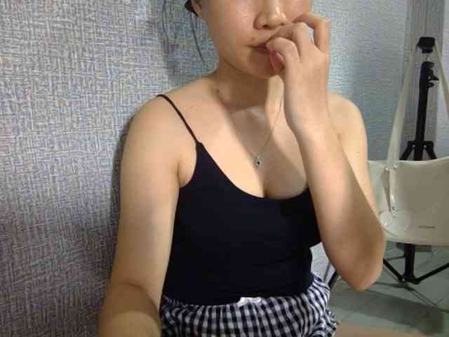 Lynny-1 webcam