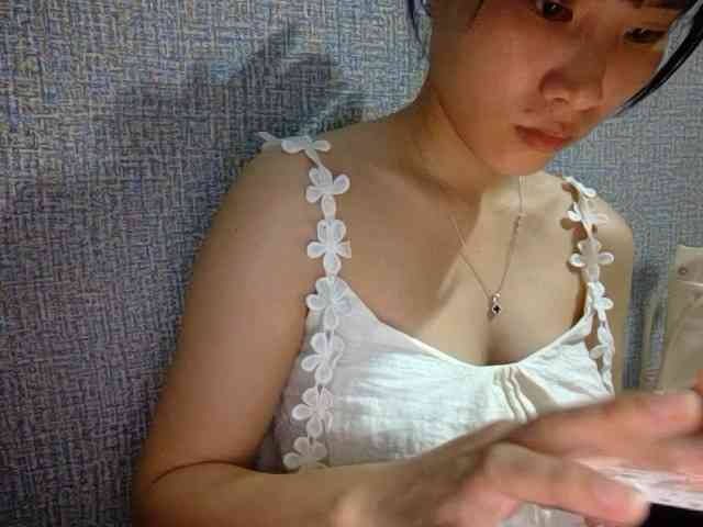 Lynny-1 webcam