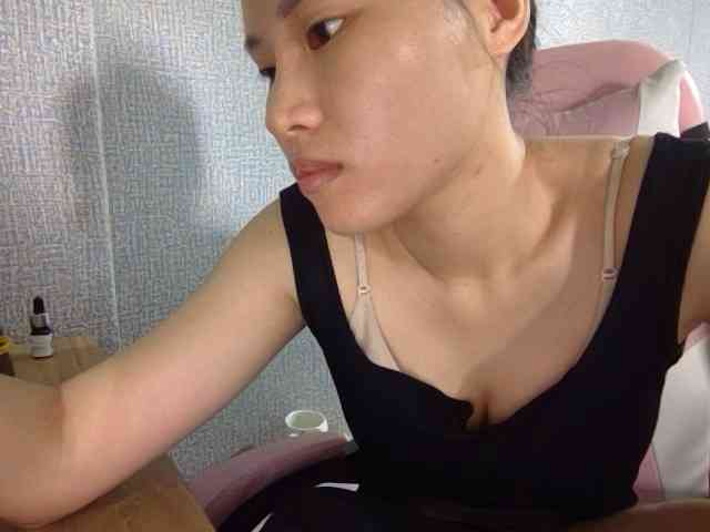 Lynny-1 webcam