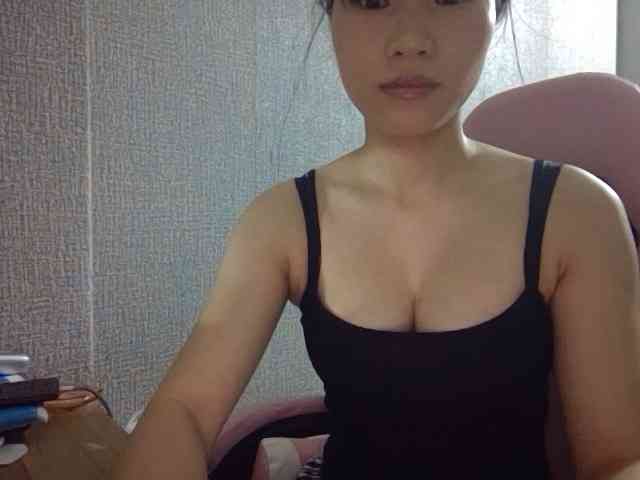 Lynny-1 webcam