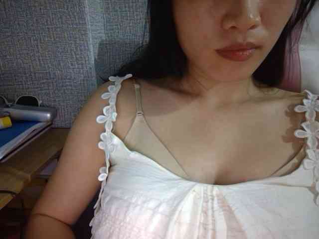 Lynny-1 webcam