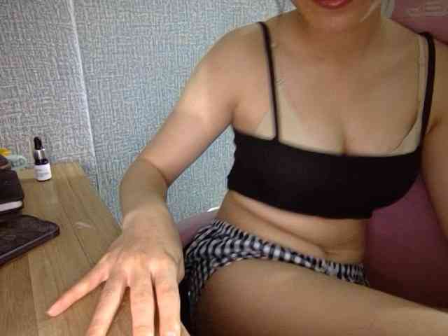 Lynny-1 webcam