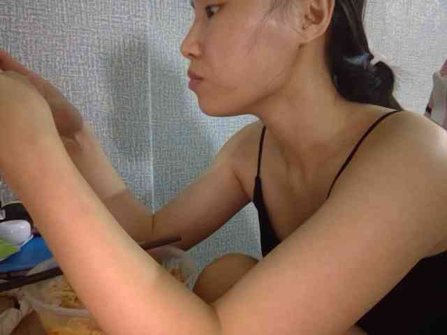 Lynny-1 webcam