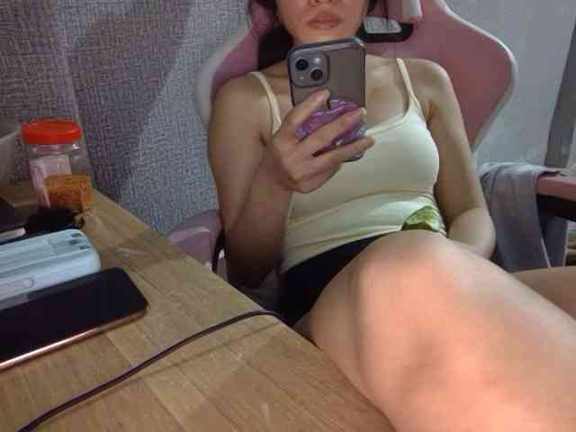 Lynny-1 webcam