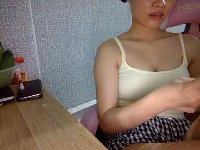 Lynny-1 webcam