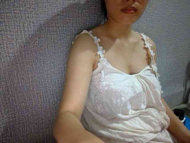 Lynny-1 webcam