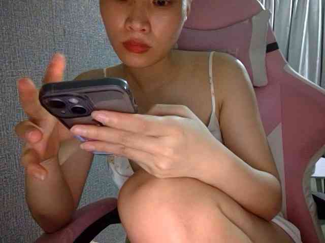 Lynny-1 webcam