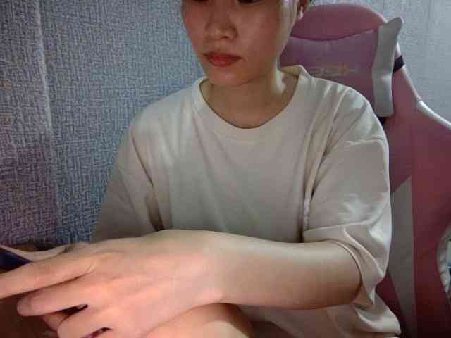 Lynny-1 webcam