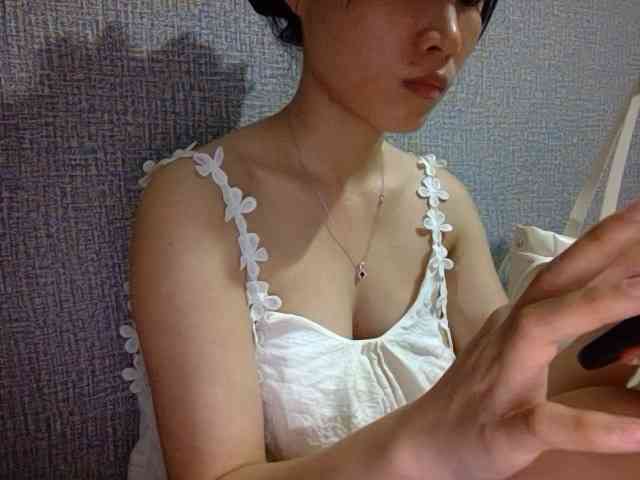 Lynny-1 webcam