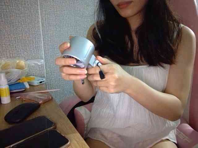 Lynny-1 webcam