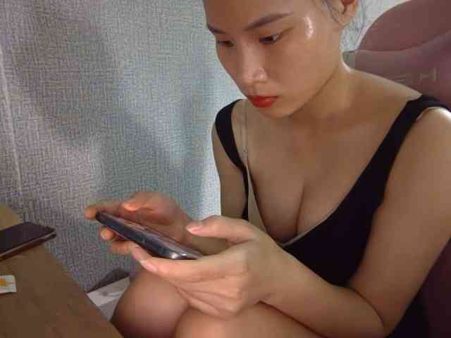 Lynny-1 webcam