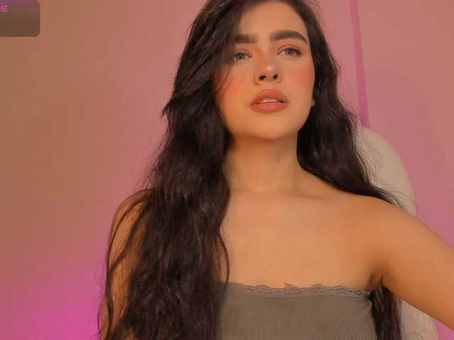 celestecollins00 live cam on BongaCams
