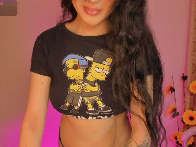 celestecollins00 live cam on BongaCams