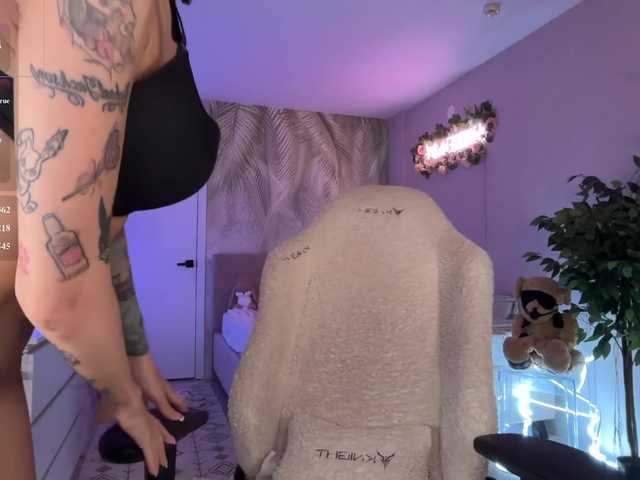 oii-kris-iio cam belle