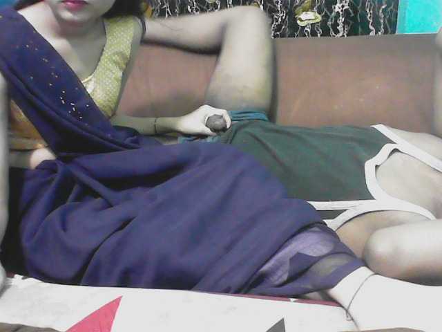 Sexy-bby-0-0 live cam on BongaCams