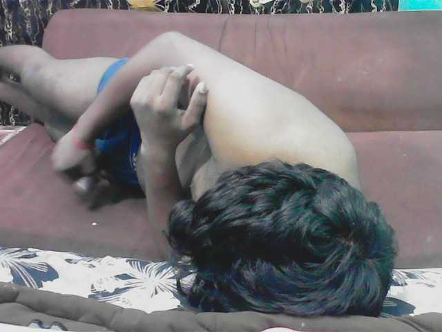 Sexy-bby-0-0 live cam on BongaCams