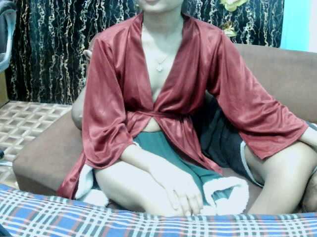 Sexy-bby-0-0 live cam on BongaCams