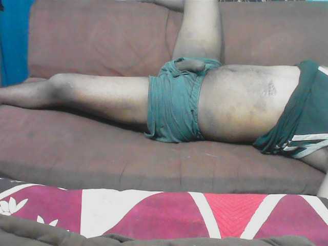 Sexy-bby-0-0 live cam on BongaCams