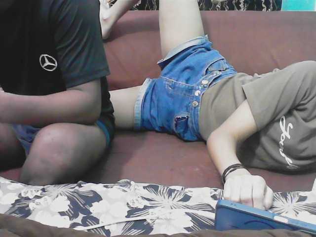 Sexy-bby-0-0 live cam on BongaCams