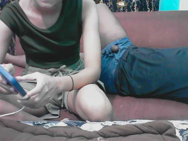 Sexy-bby-0-0 live cam on BongaCams