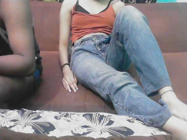 Sexy-bby-0-0 live cam on BongaCams