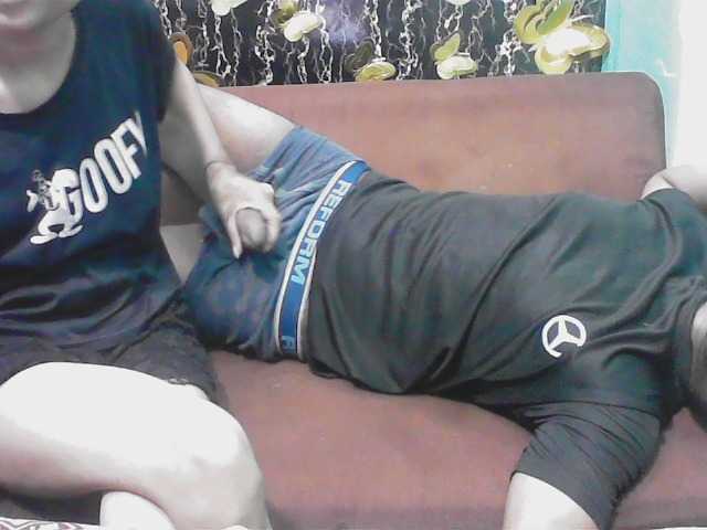 Sexy-bby-0-0 live cam on BongaCams