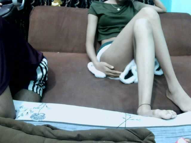 Sexy-bby-0-0 live cam on BongaCams