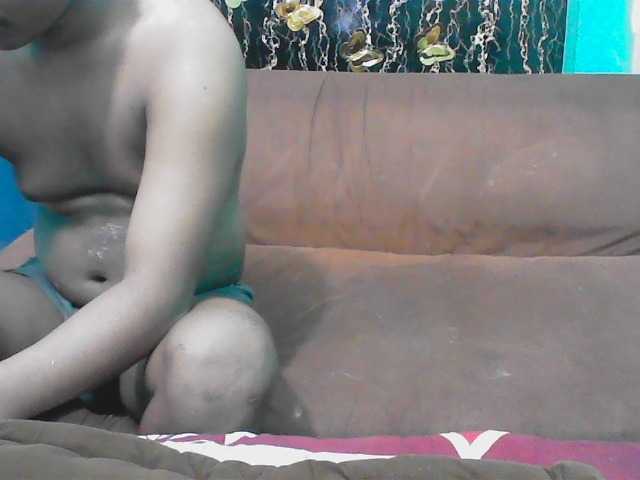 Sexy-bby-0-0 live cam on BongaCams