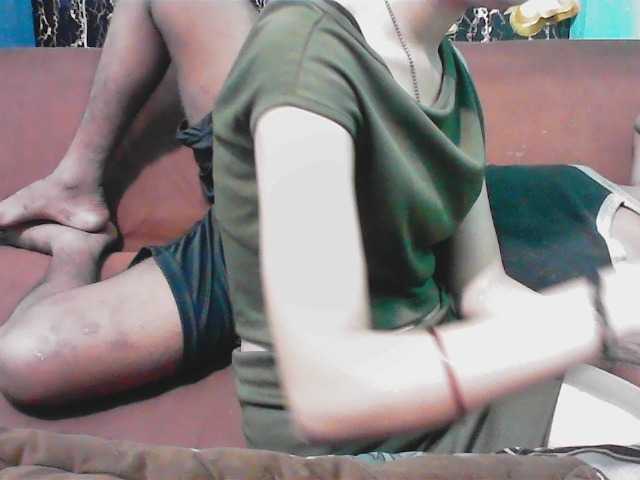 Sexy-bby-0-0 live cam on BongaCams