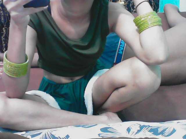 Sexy-bby-0-0 live cam on BongaCams