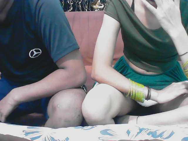Sexy-bby-0-0 live cam on BongaCams