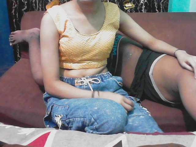 Sexy-bby-0-0 live cam on BongaCams
